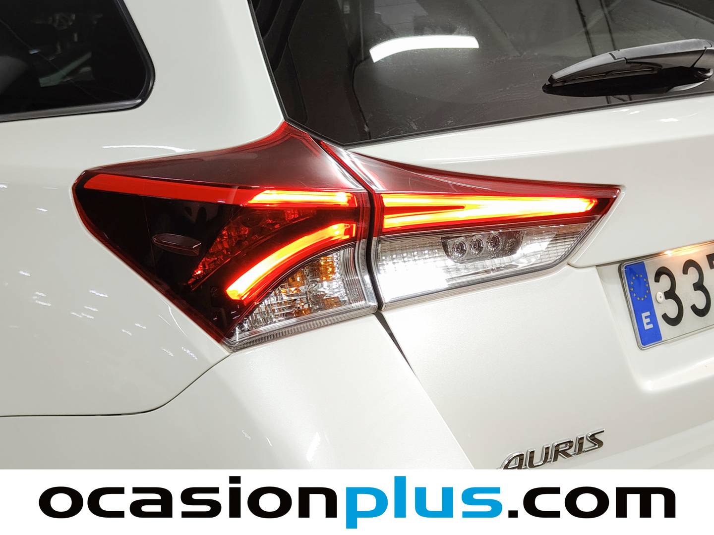 Toyota Auris Toyota Auris 140H Hybrid Touring Sports Feel! (136 CV) km 0