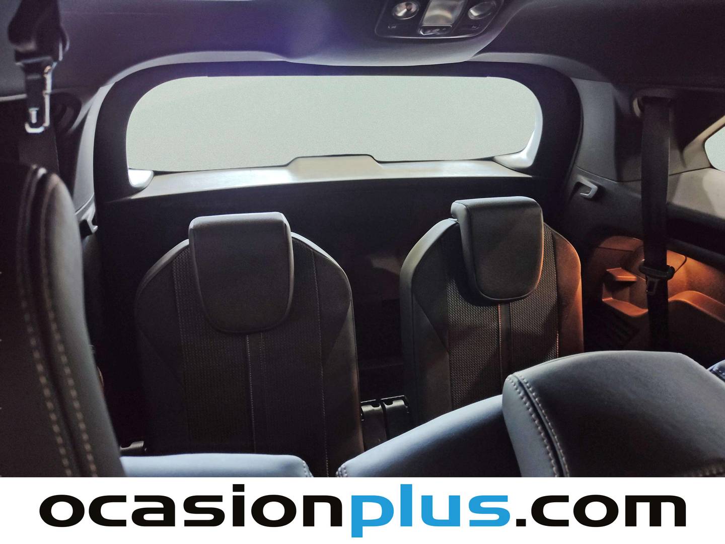 Foto asientos delanteros Peugeot 5008 Peugeot 5008 BlueHDI 130 S&S GT EAT8 (130 CV) 7 Plazas