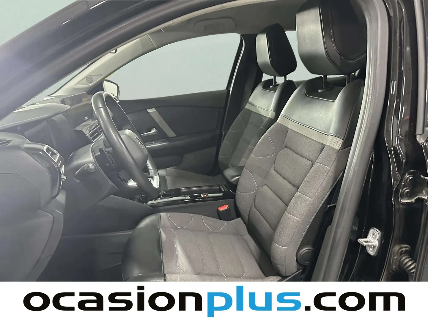 Foto Citroën C4 Citroen C4 BlueHDi 130 S&S Feel Pack EAT8 (130 CV)