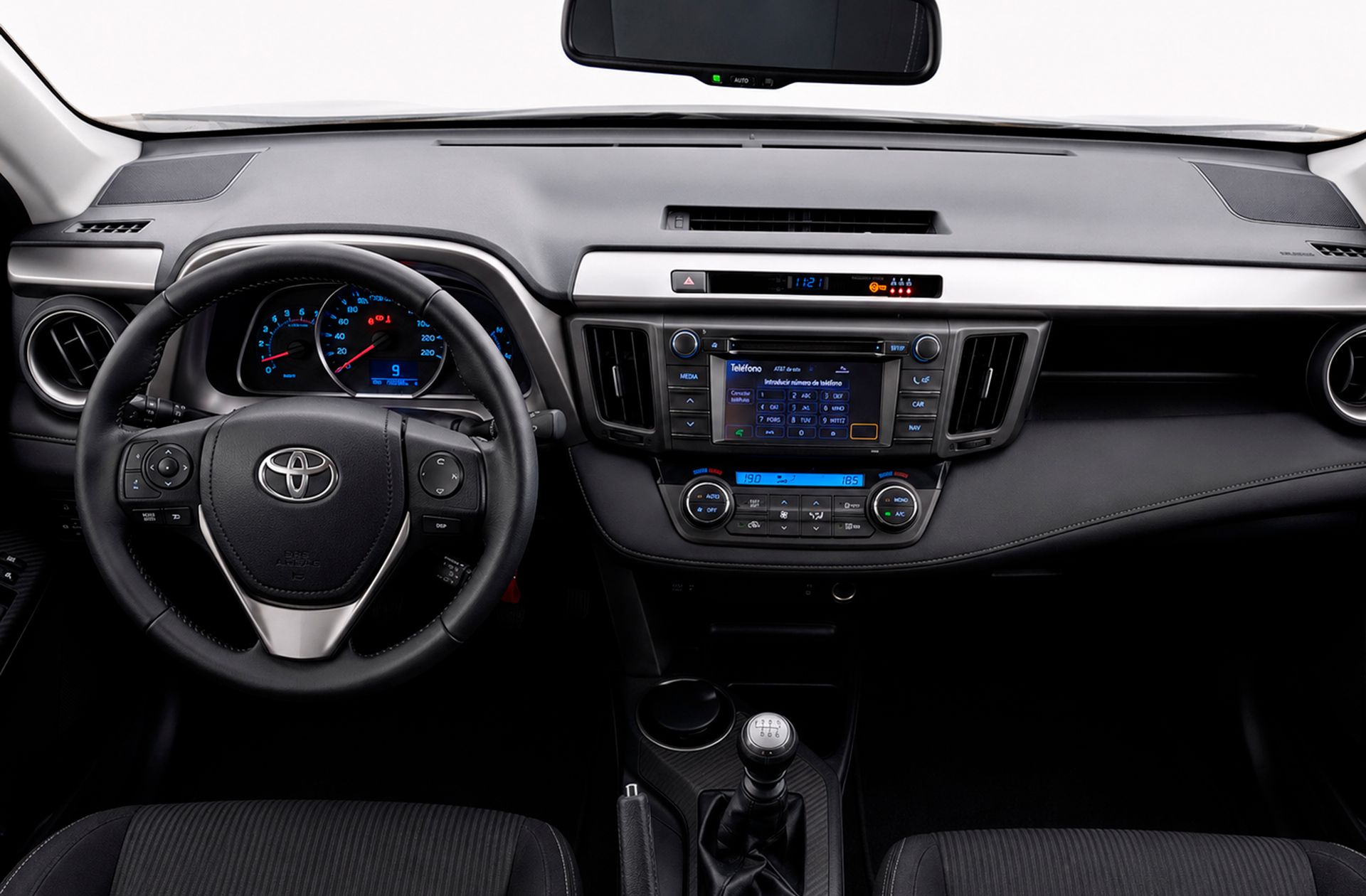 Toyota RAV4 120D Advance 4x2 - foto 6