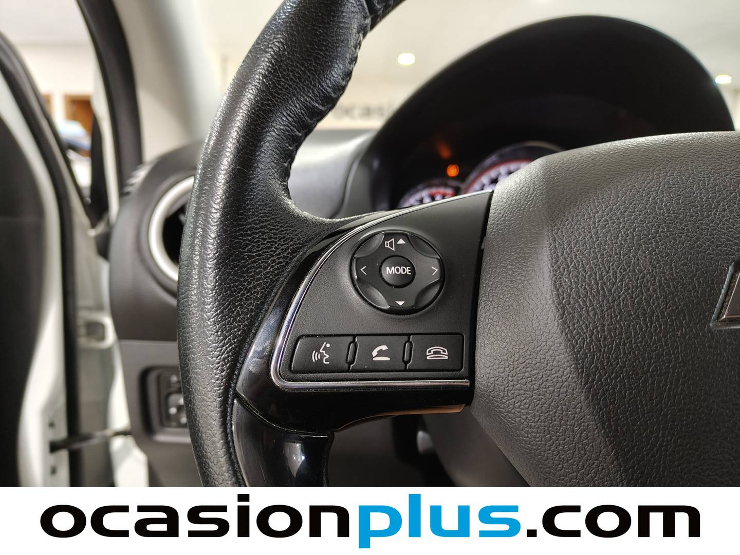 Foto Mitsubishi Space Star Mitsubishi Space Star 120 MPI Kaiteki (71 CV)