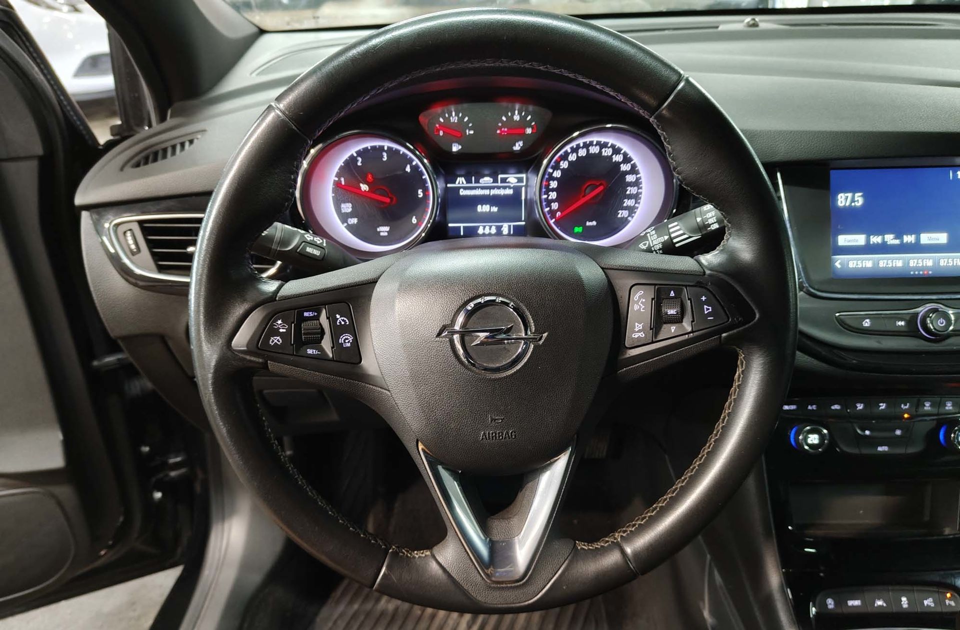 Opel Astra 1.6 CDTi Dynamic - foto 21