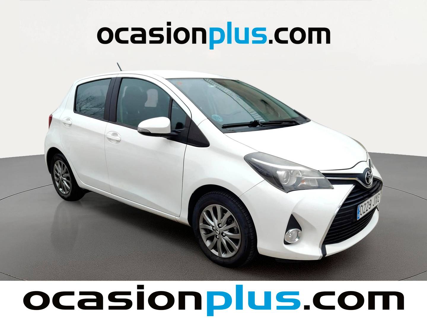 Foto delantera Toyota Yaris Toyota Yaris 1.3 Feel (99 CV) derecha