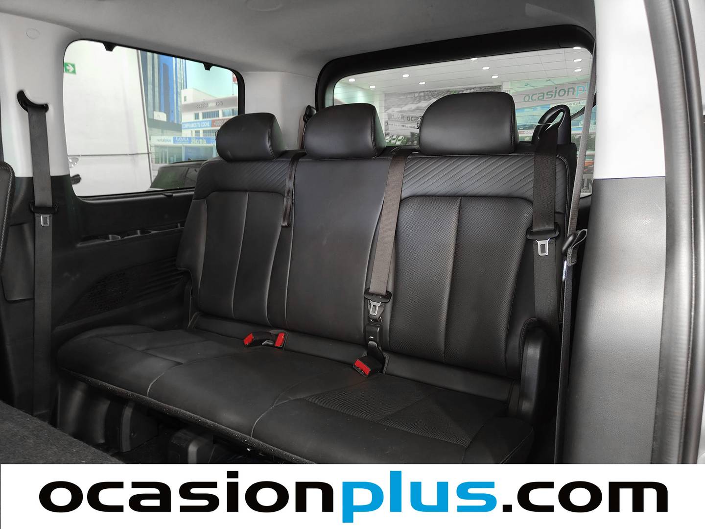 Foto Hyundai Staria Hyundai Staria 2.2 CRDI Tecno 9S Auto (177 CV) 9 Plazas