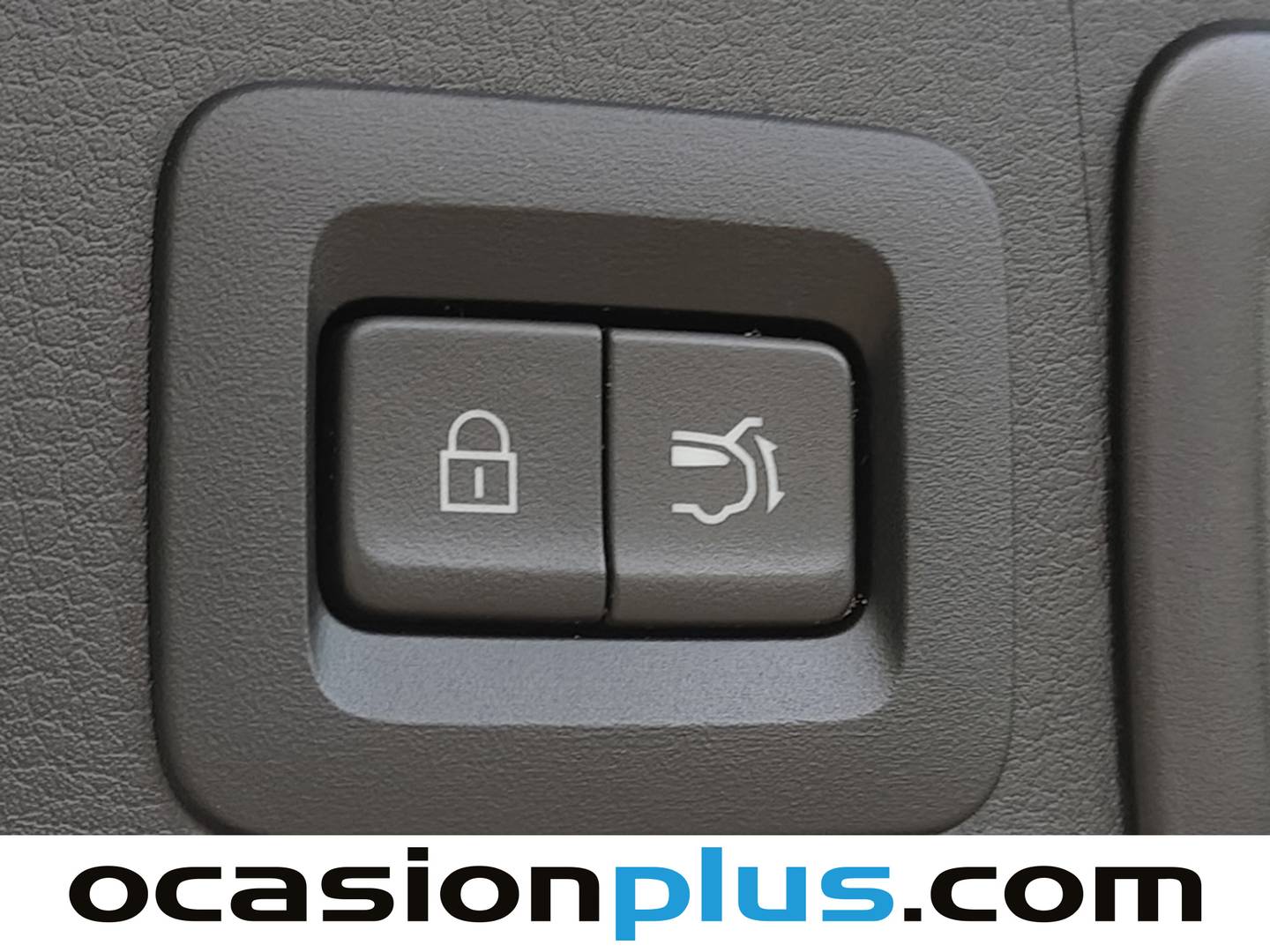 Acabados Mazda CX-30 Mazda CX-30 2.0 Skyactiv-G Zenith 2WD (122 CV)