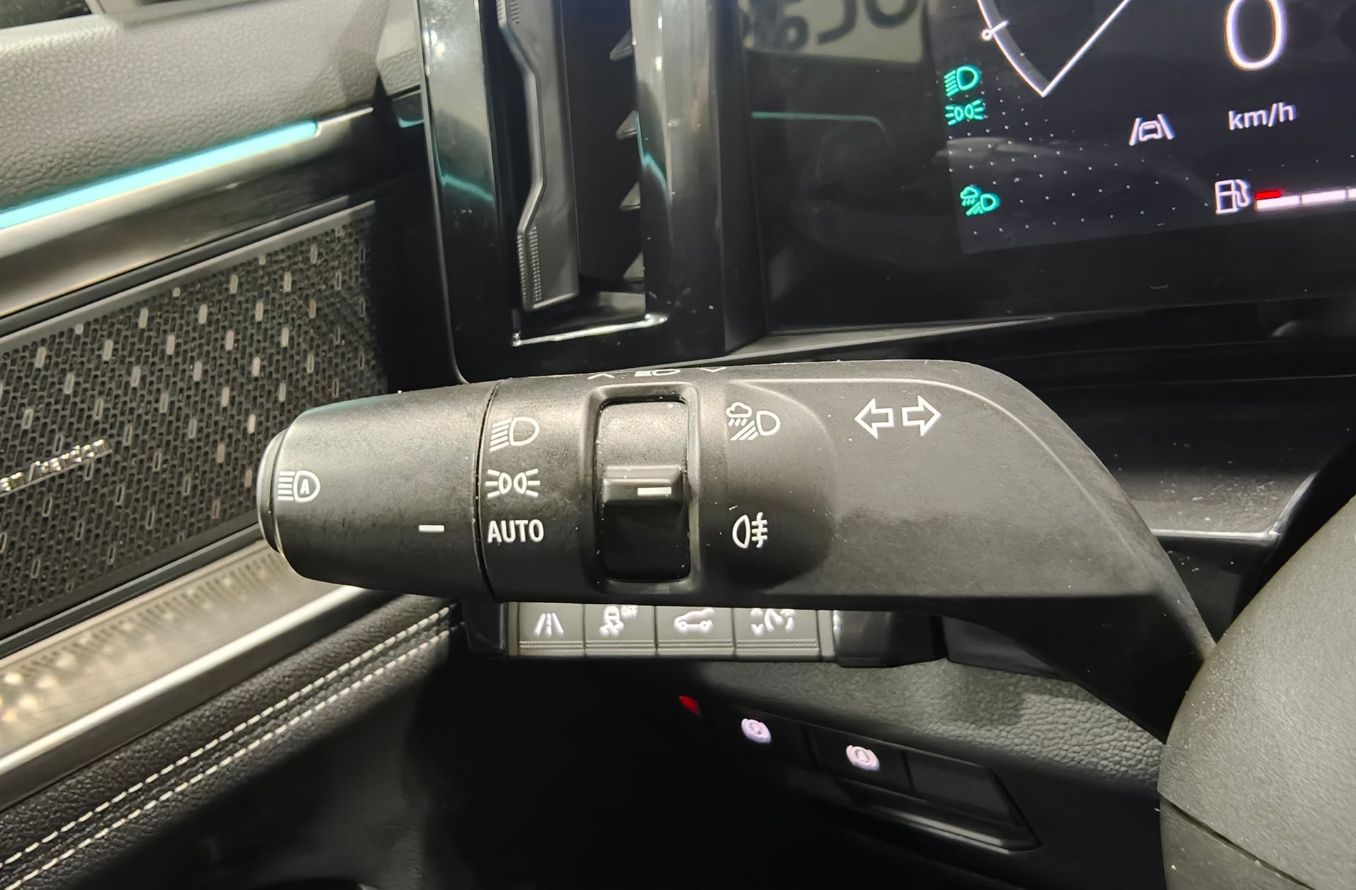 Renault Austral Iconic E-Tech Full Hybrid - foto 27