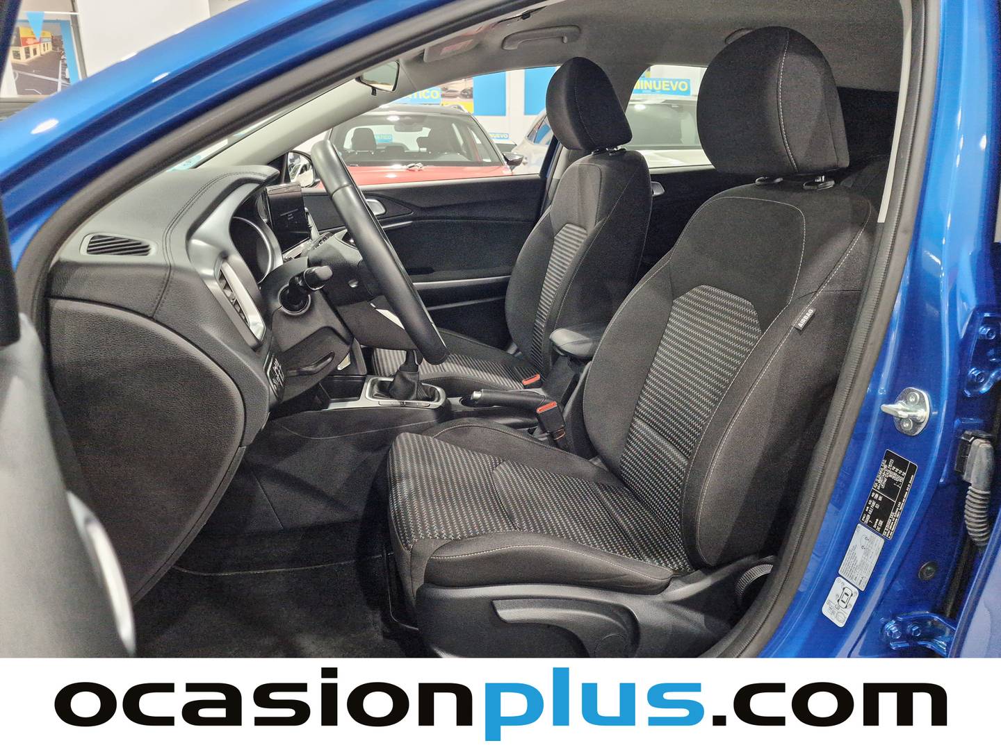 Foto asientos delanteros KIA XCeed KIA XCeed 1.0 T-GDi Drive (100 CV)