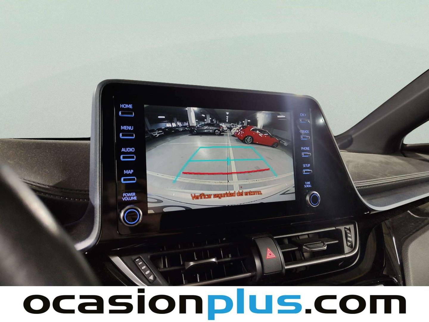Extras y acabados del Toyota C-HR Toyota C-HR 1.8 125H Advance (122 CV)