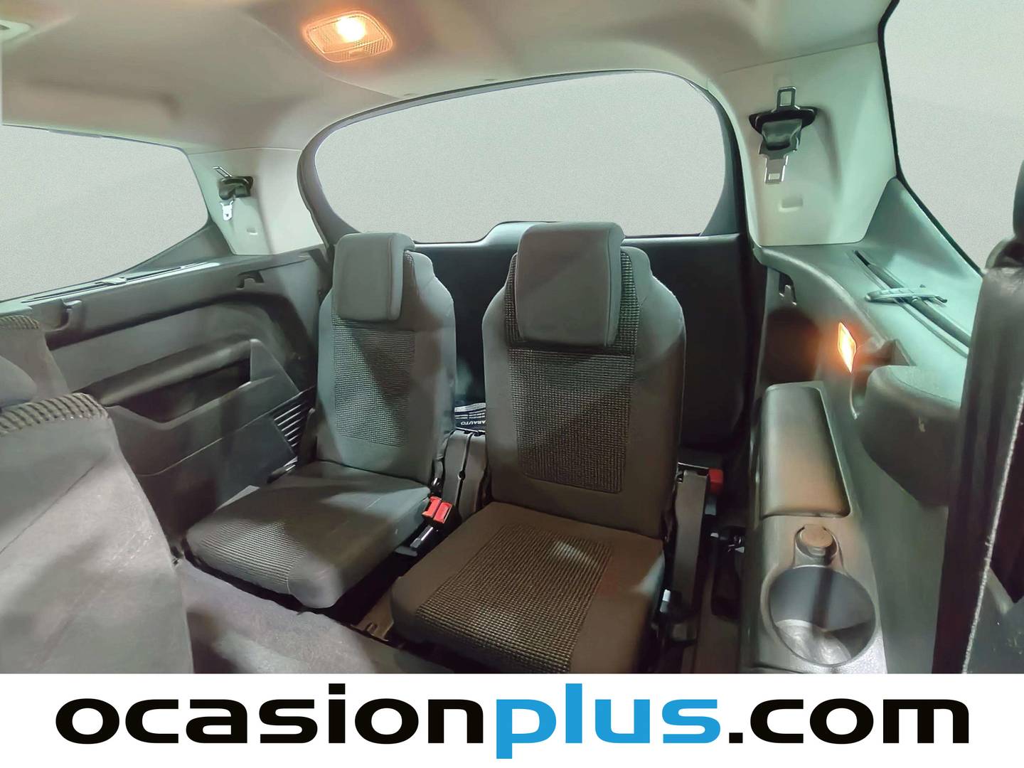 Foto asientos delanteros Peugeot 5008 Peugeot 5008 1.6 BlueHDi Style FAP (120 CV) 7 Plazas