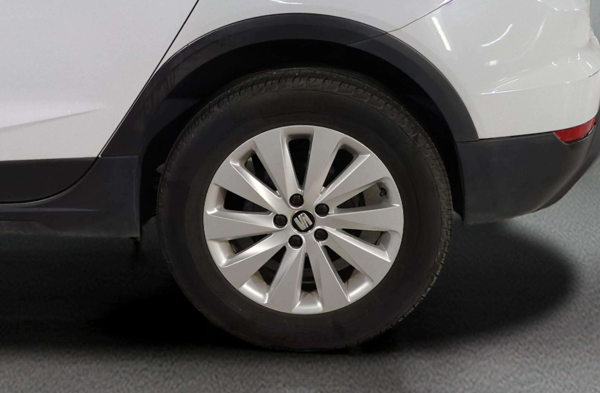 SEAT Arona 1.0 TGI GNC Style Edition - foto 34
