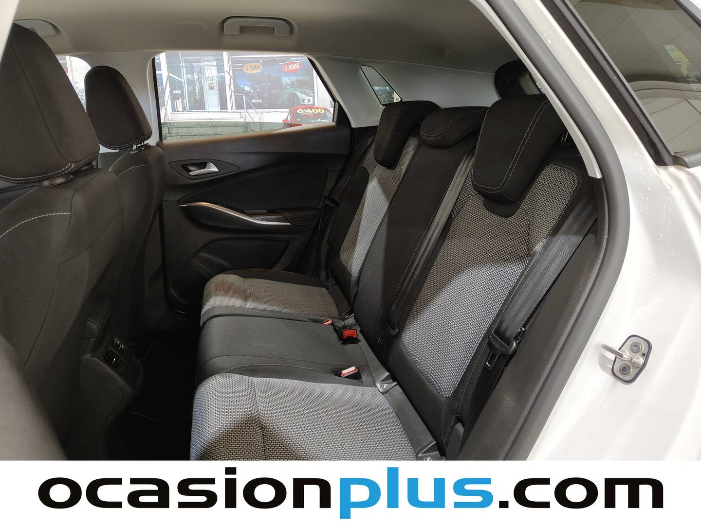 Foto asientos traseros Opel Grandland X Opel Grandland X 1.5 CDTi Selective (130 CV)