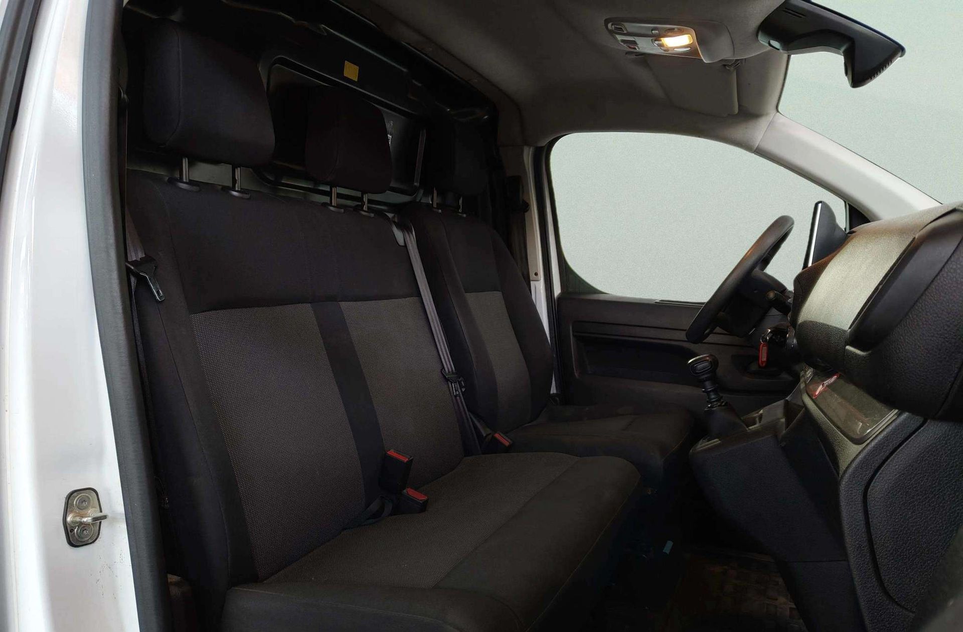 Citroën Jumpy Furgon BlueHDi 120 Talla M - foto 14
