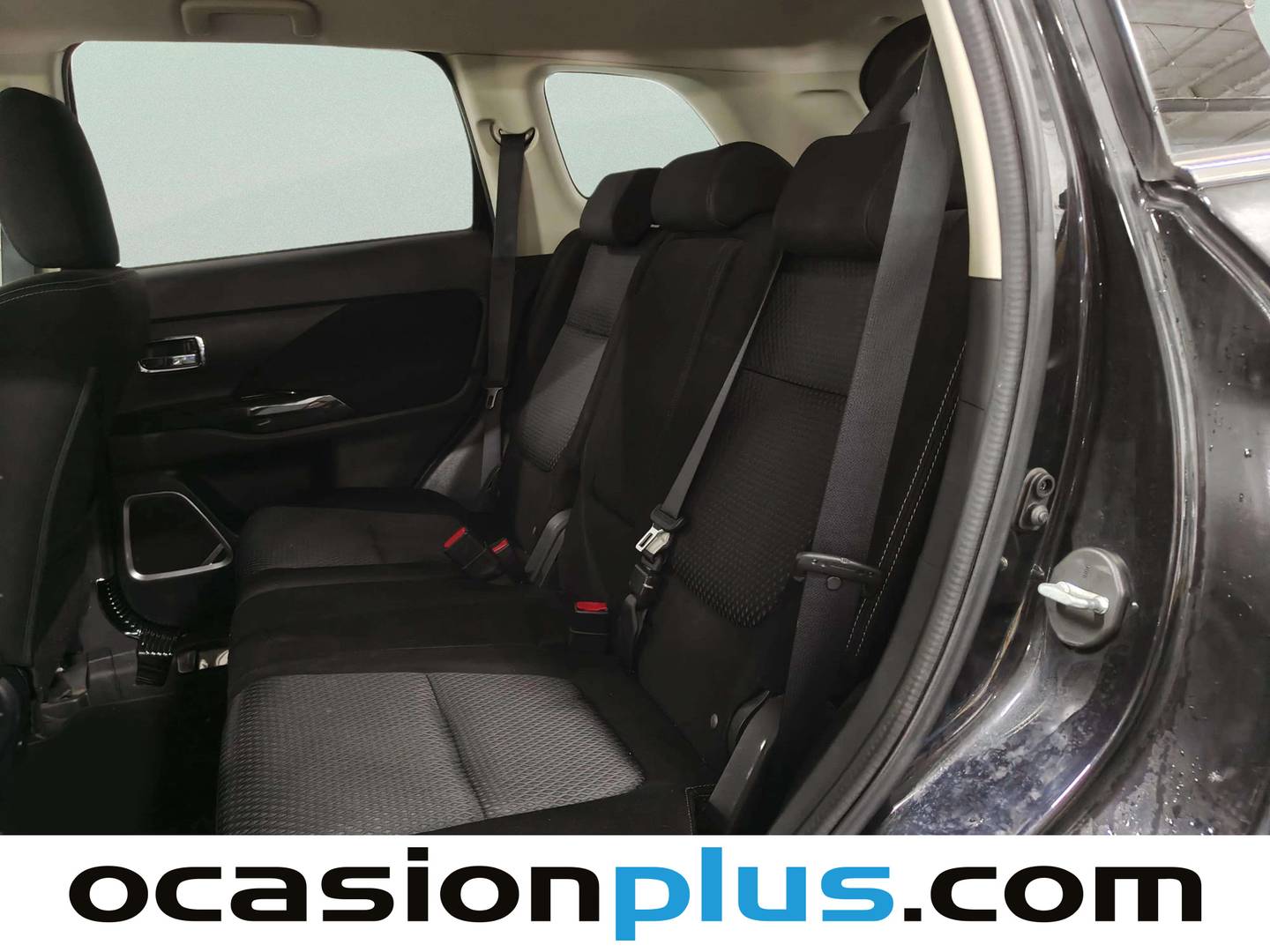 Mitsubishi Outlander Mitsubishi Outlander 200 MPI Motion 2WD CVT (150 CV) automático