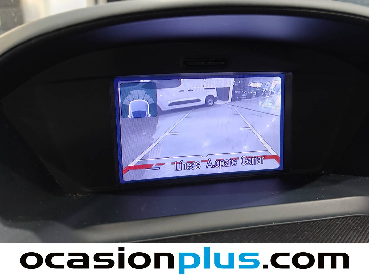 Equipamiento del Ford Grand C-Max Ford Grand C-Max 1.6 EcoBoost S&S Titanium (150 CV)