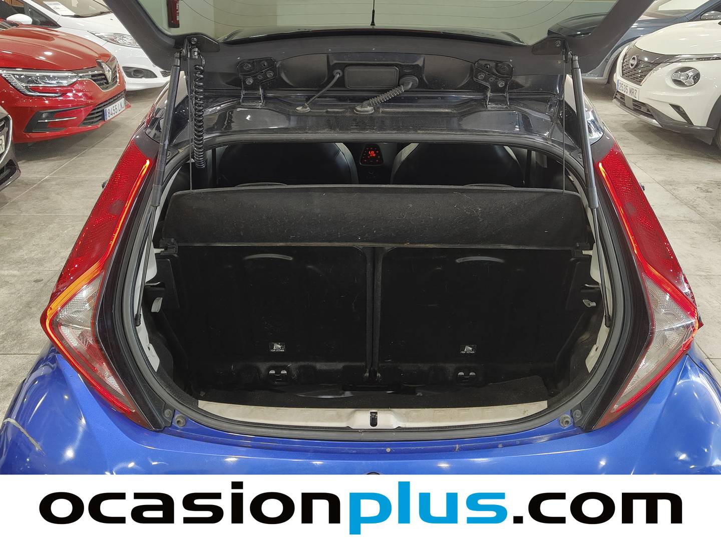 Fotos maletero Toyota Aygo Toyota Aygo 1.0 x-clusiv (72 CV)