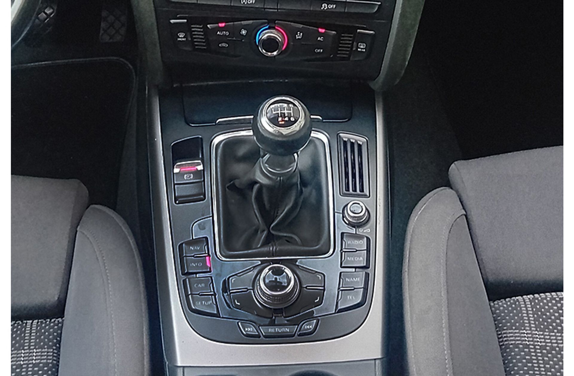 Audi A4 Avant 1.8 TFSI - foto 5