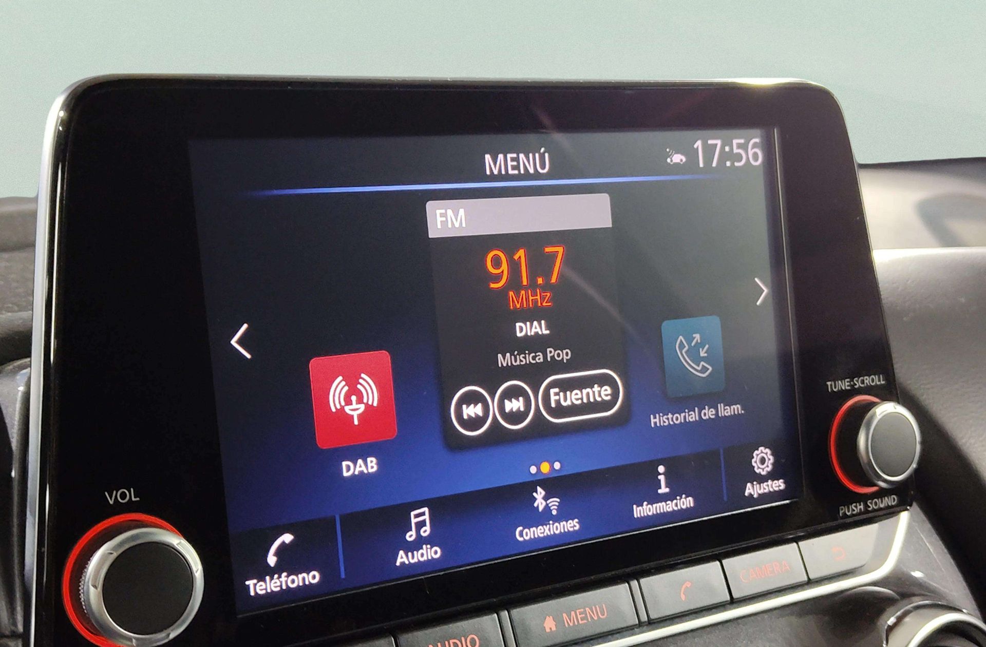 Nissan Juke 1.6 Hybrid N-Connecta - foto 29