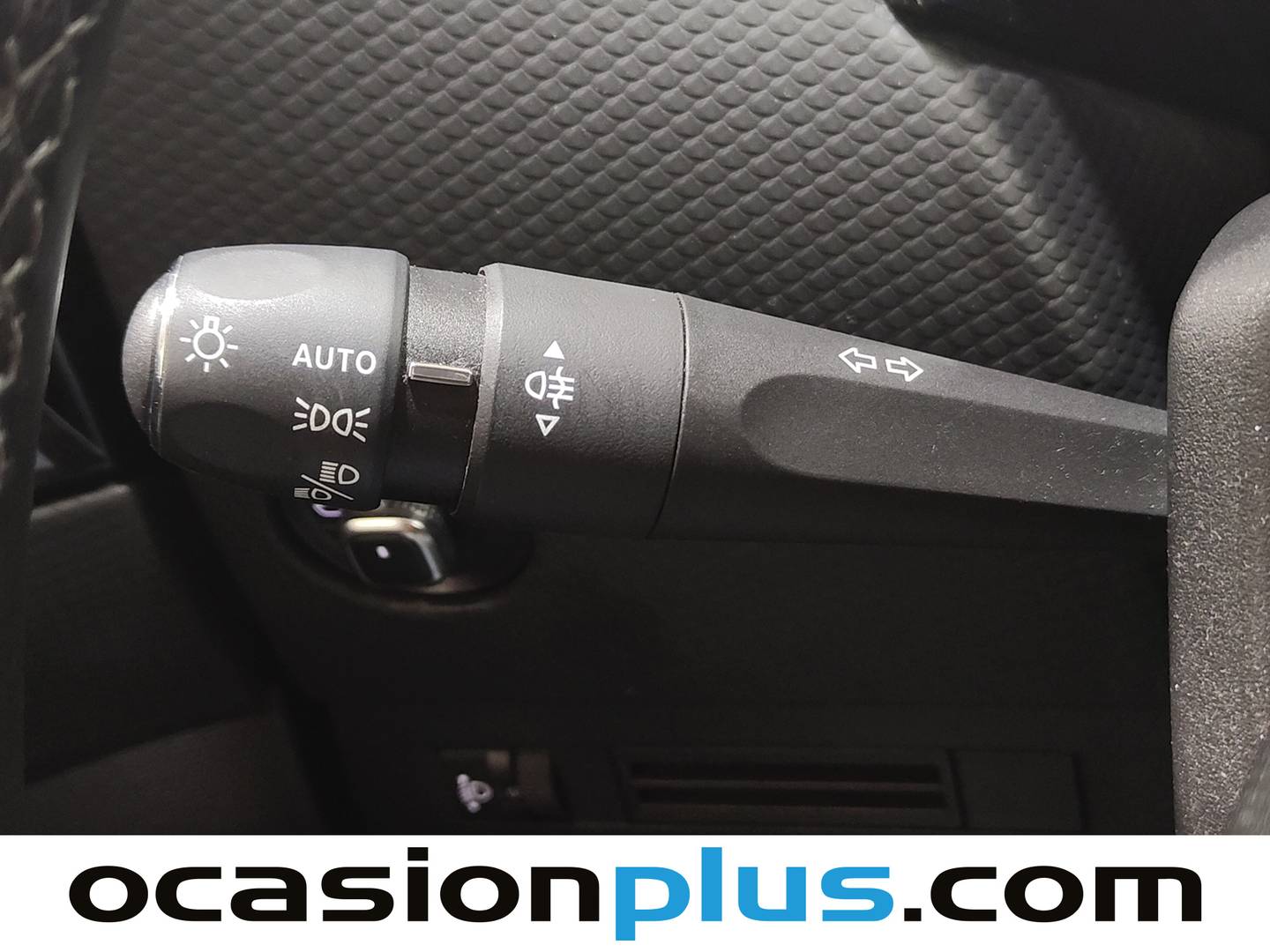 Foto DS DS 4 DS DS4 BlueHDi 130 Trocadero Auto (130 CV)