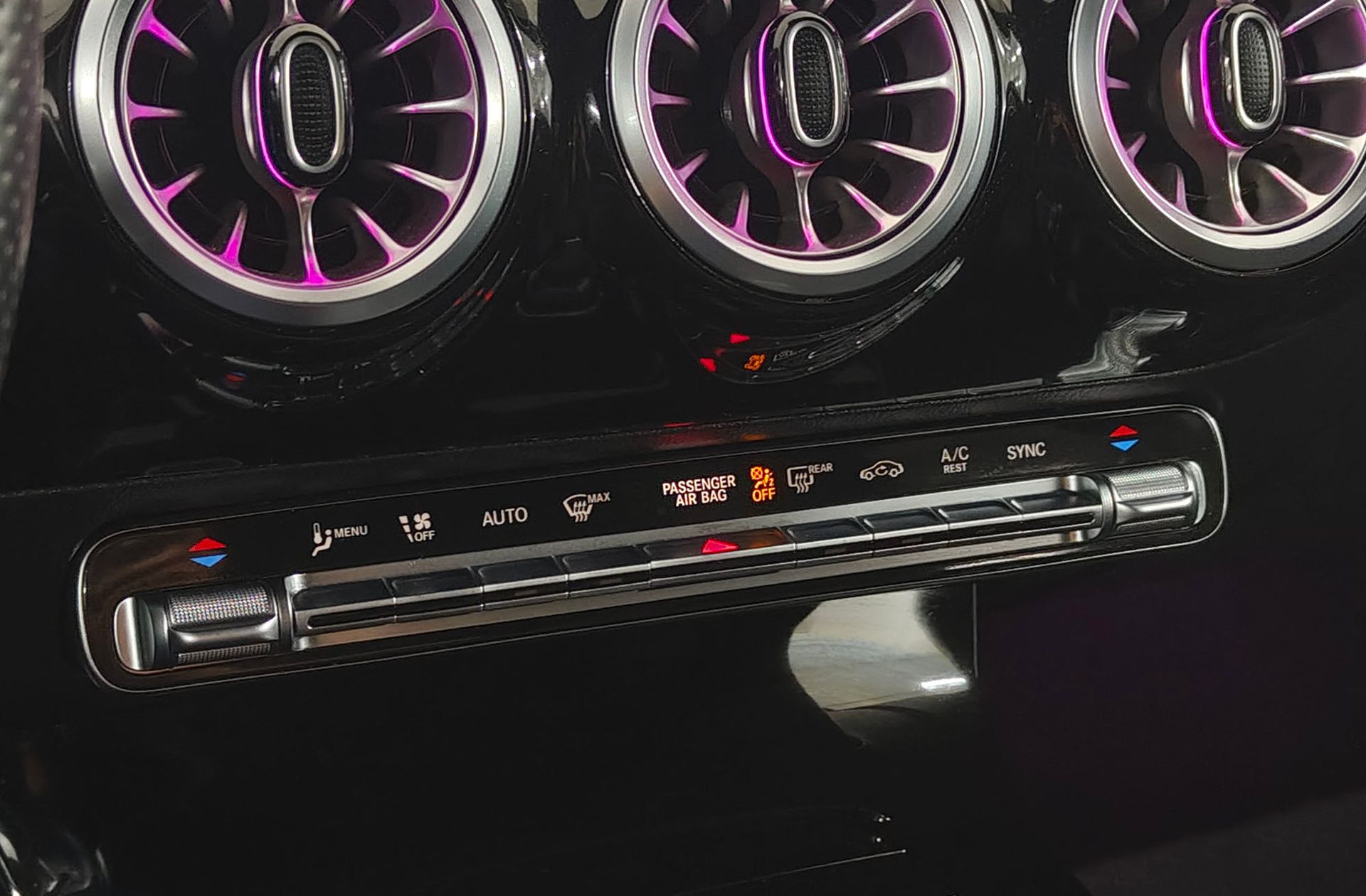 Mercedes-Benz Clase A 200 d - foto 28