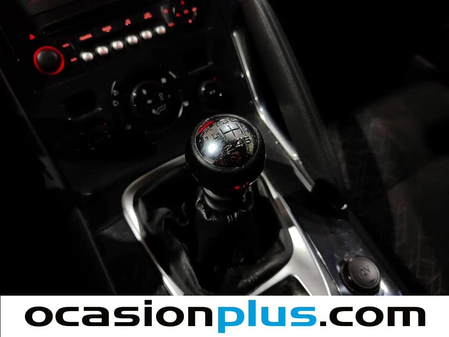 Foto Peugeot 3008 Peugeot 3008 1.2 PureTech Style S&S (130 CV)