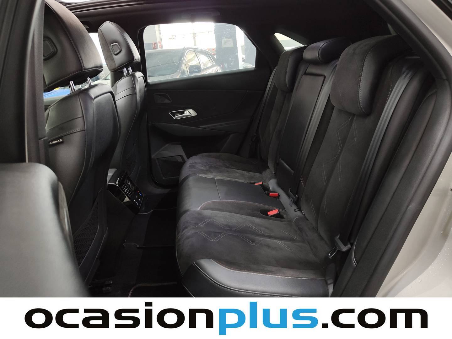 Foto asientos traseros DS DS 7 Crossback DS DS7 Crossback E-Tense 300 Performance Line+ 4WD Auto (300 CV)