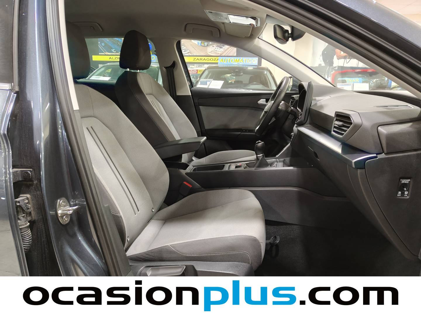 Foto Seat León SEAT León ST 1.5 TSI Style 25 Aniversario  (115 CV)