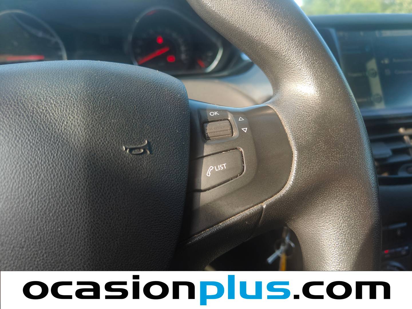 Peugeot 208 Peugeot 208 1.2 VTi Active (82 CV) barato