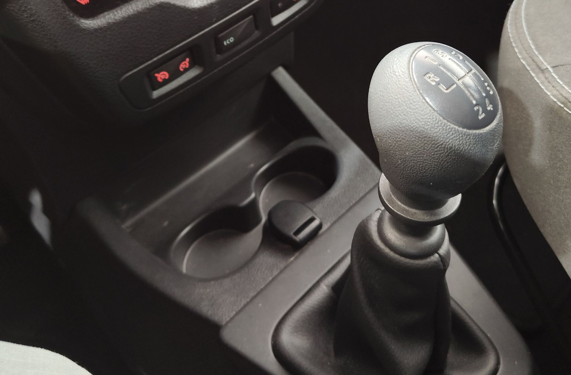 Dacia Lodgy Stepway dCi 7 plazas - foto 6