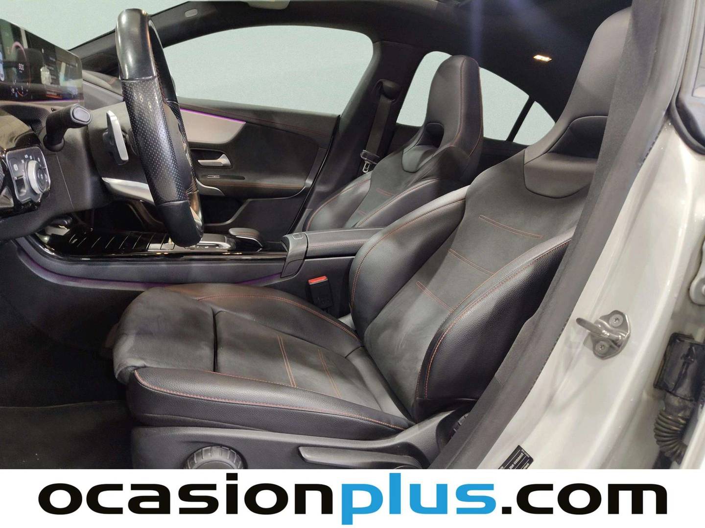 Foto asientos delanteros Mercedes CLA Mercedes CLA 200 (163 CV) Pack AMG