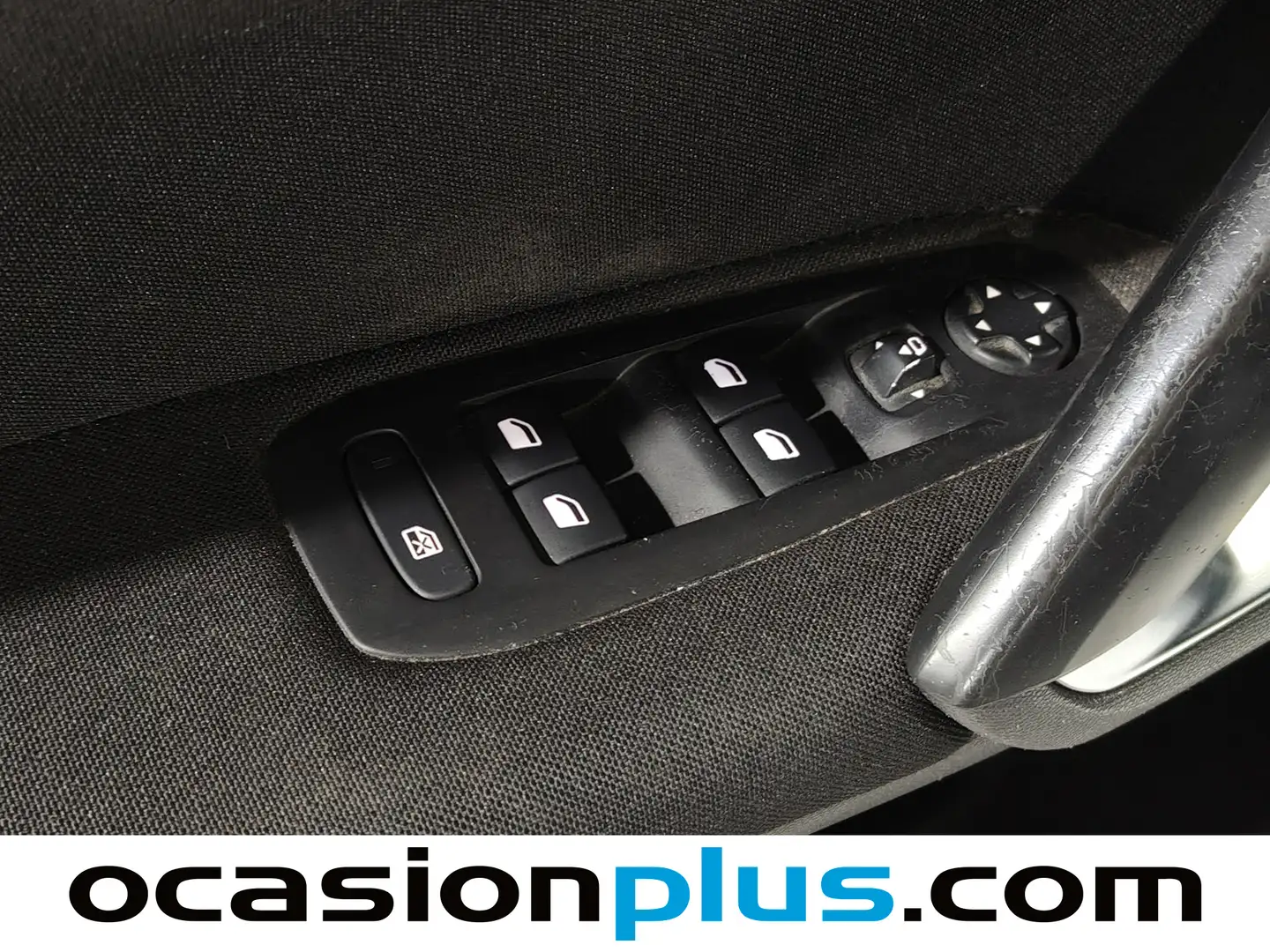 Foto Peugeot 308 Peugeot 308 BlueHDI 120 Allure (120 CV)