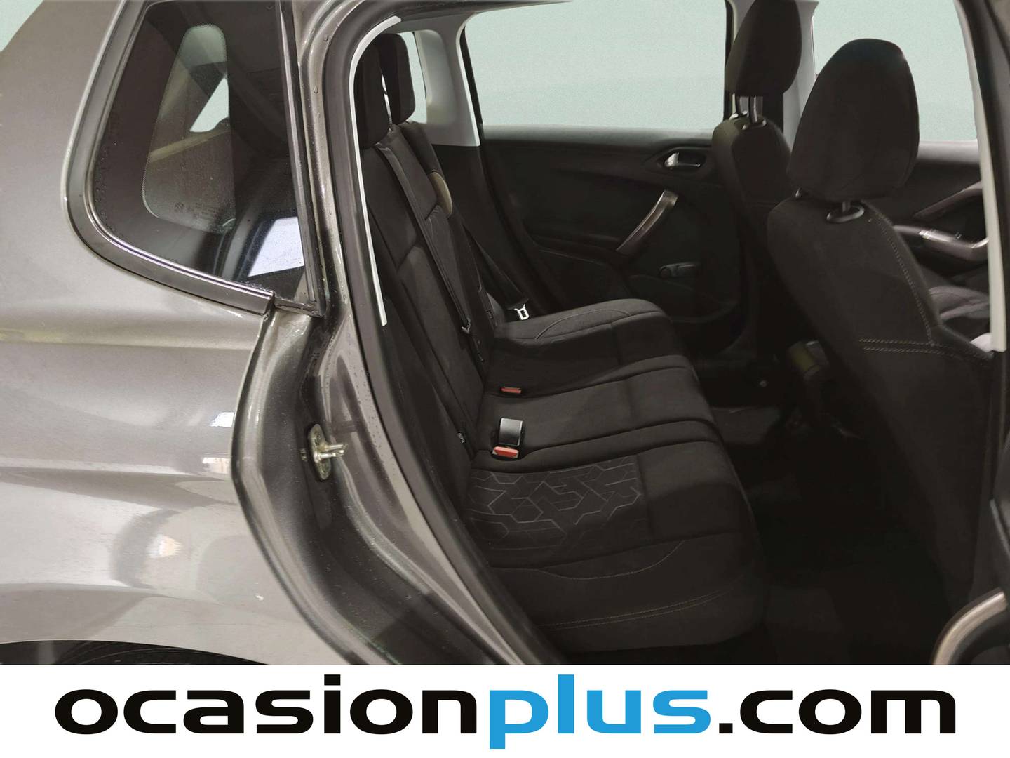 Foto Peugeot 2008 Peugeot 2008 BlueHDi 100 S&S Active (100 CV)