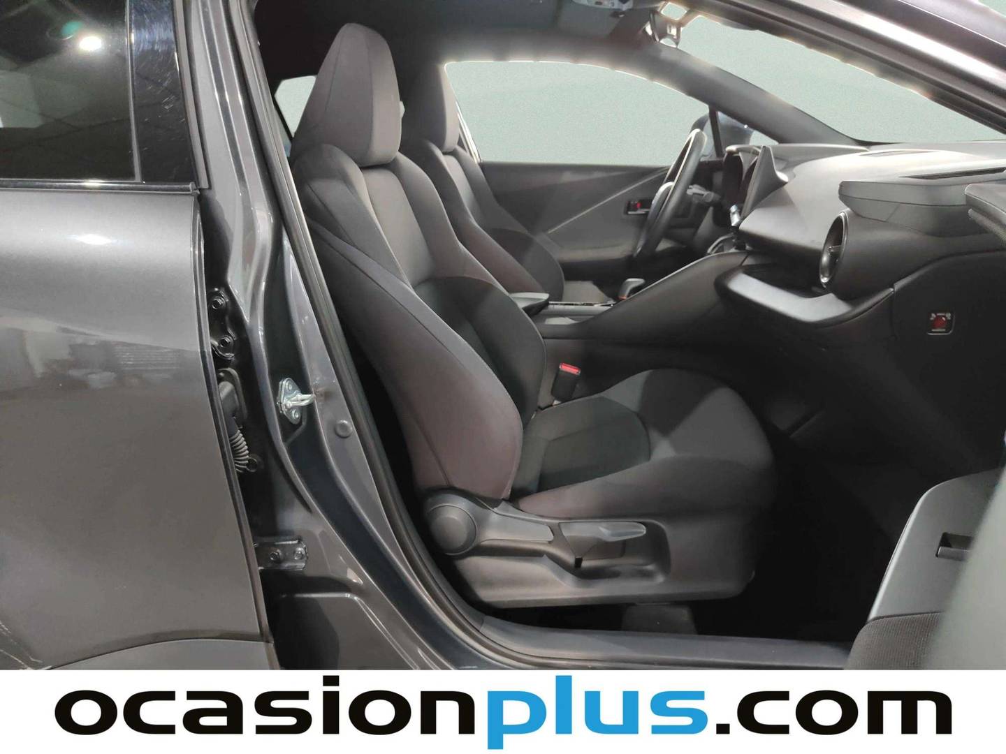 Toyota C-HR Toyota C-HR 140H Advance (140 CV) automático