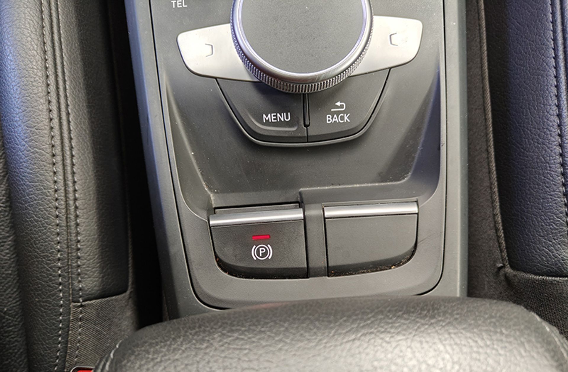Audi Q2 sport edition 2.0 TDI quattro S tronic - foto 33
