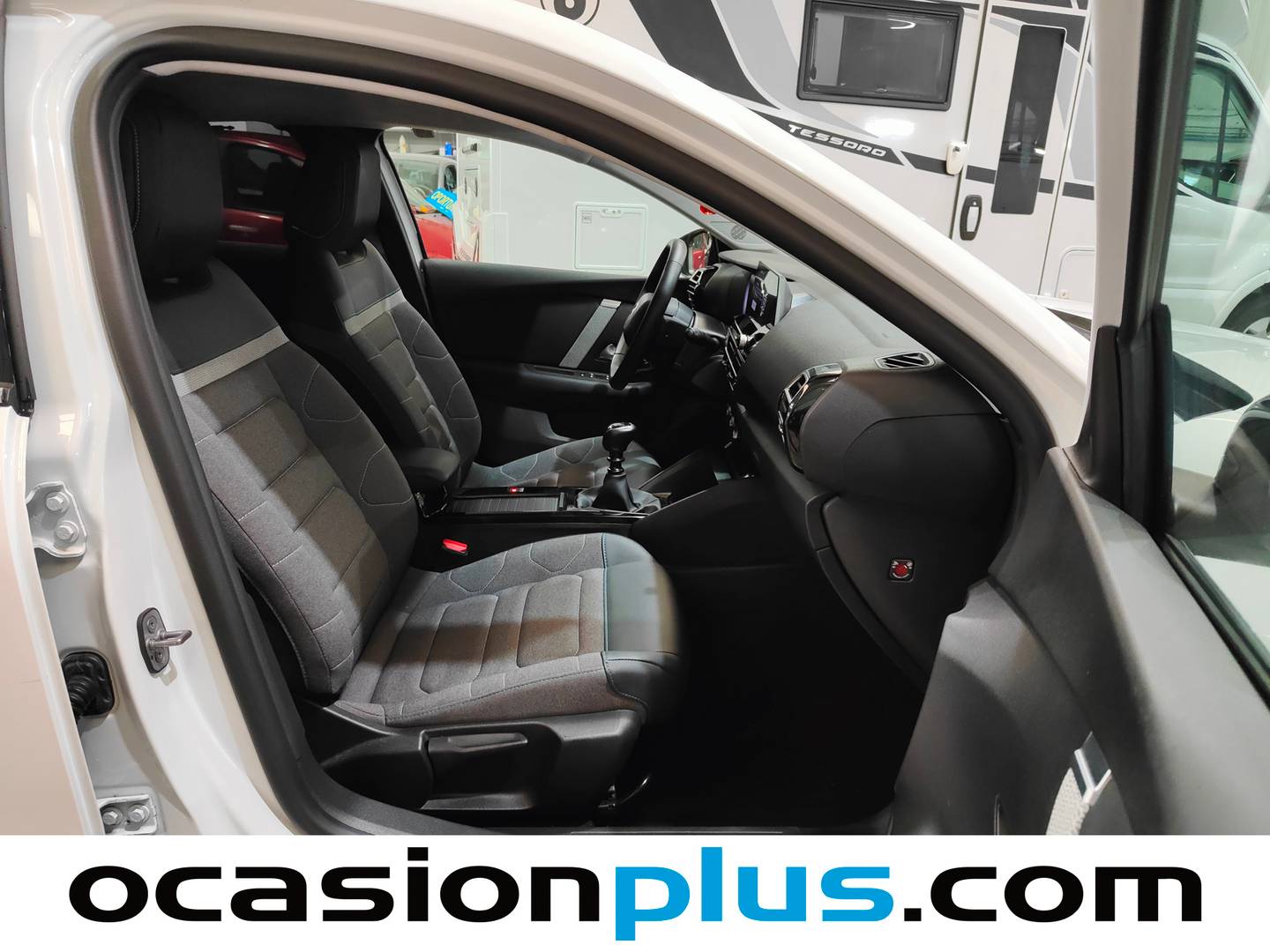 Citroën C4 Citroën C4 PureTech 130 S&S 6v Plus (131 CV) gasolina