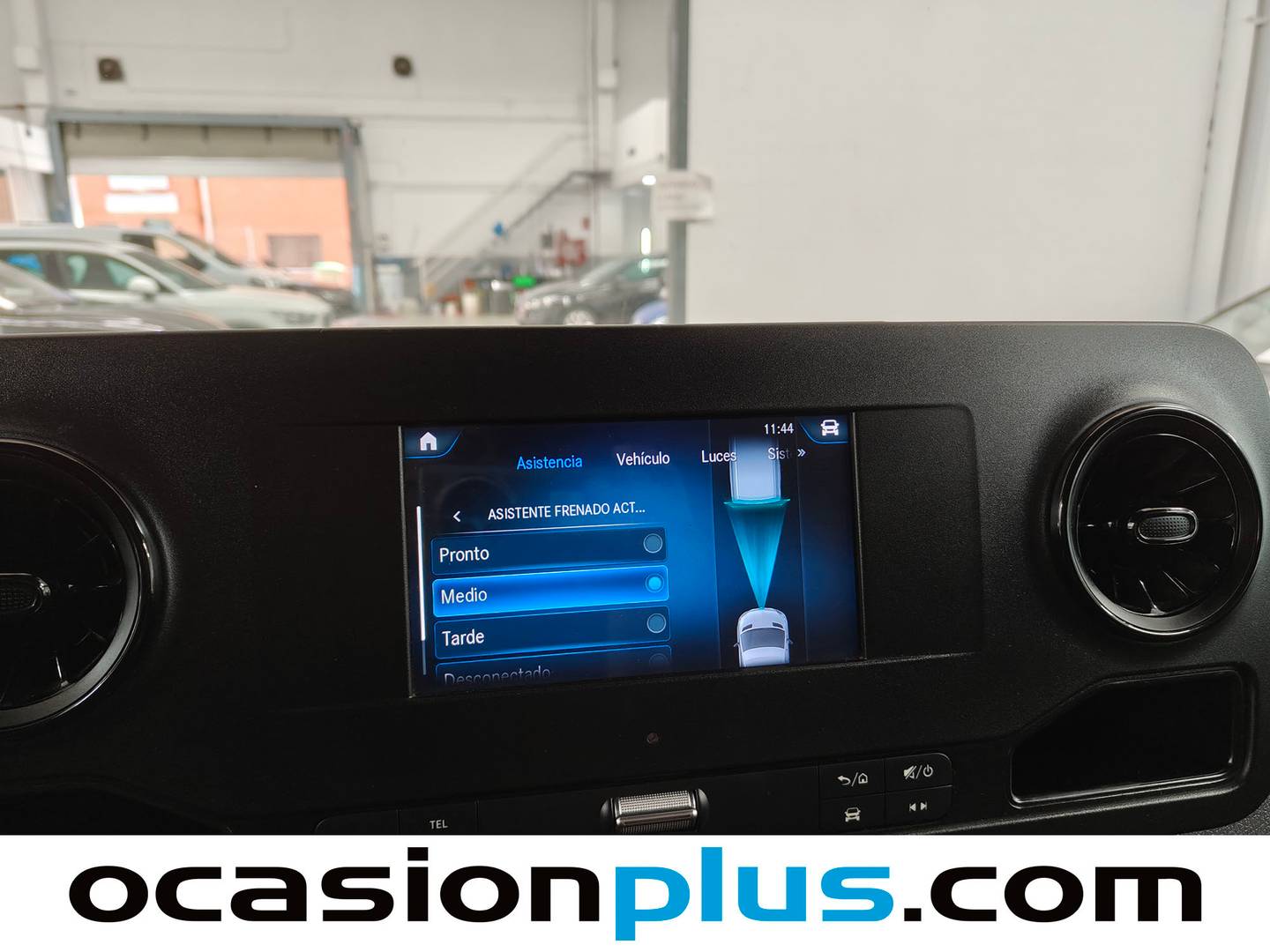 Equipamiento del Mercedes Sprinter Mercedes Sprinter MFurgon 314 CDI Medio 3.5T Techo Alto (143 CV)