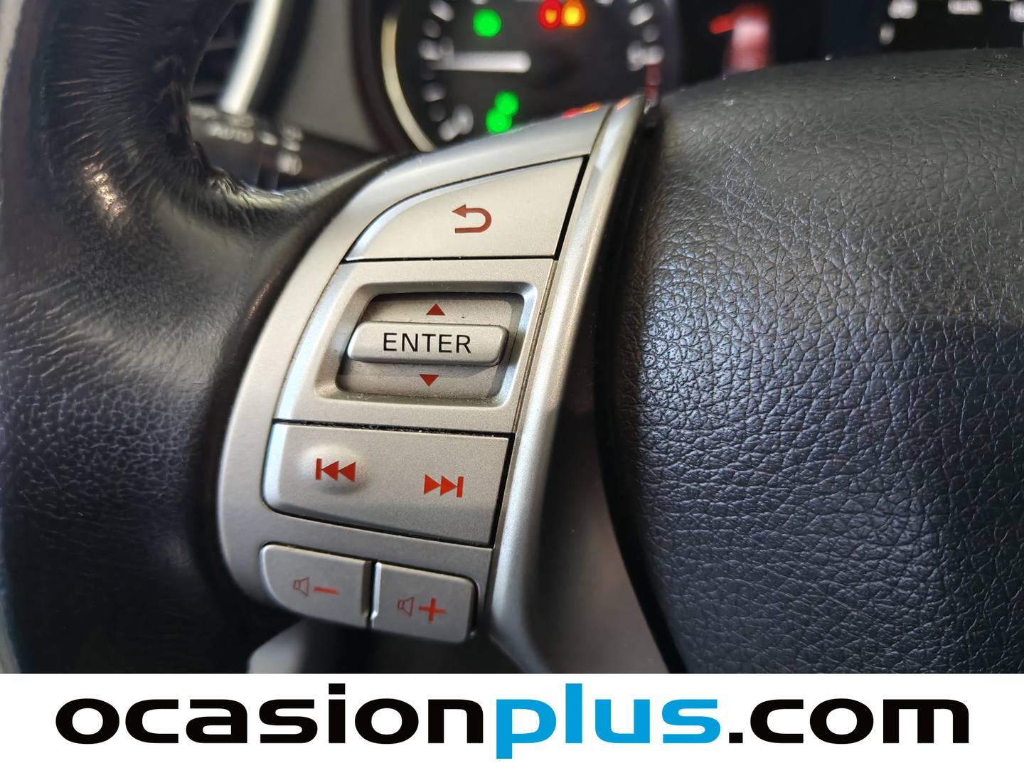 Foto Nissan X-TRAIL Nissan X-Trail 1.6 dCi Tekna Xtronic (130 CV)