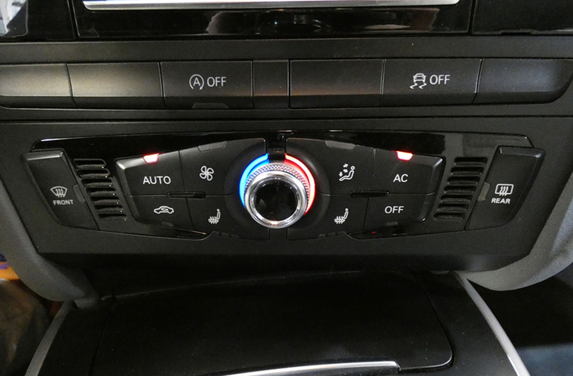 Audi A4 Avant 2.0 TDI multitronic - foto 27