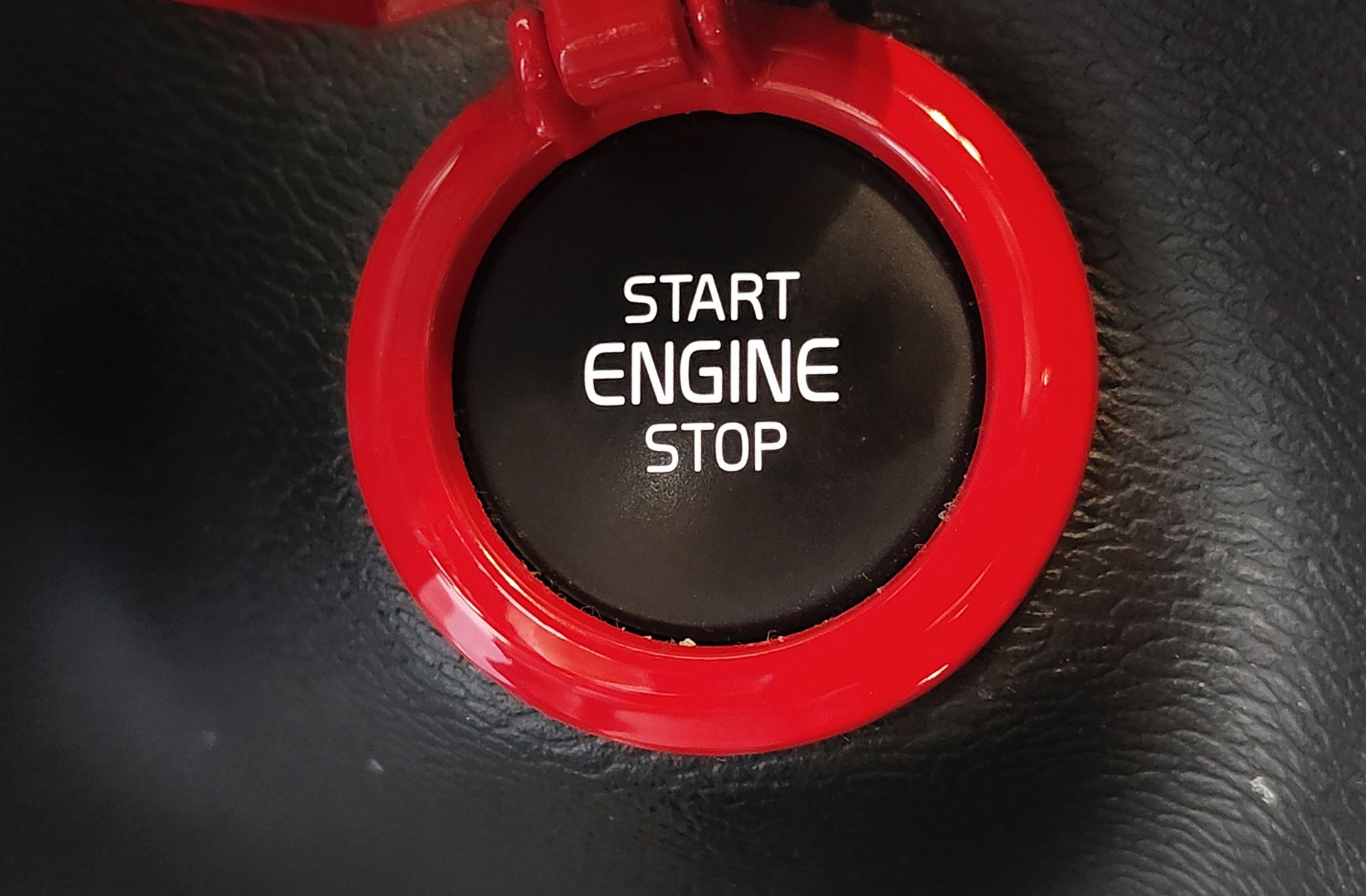 Volvo XC40 B3 Gasolina Mild hybrid Plus Dark - foto 44