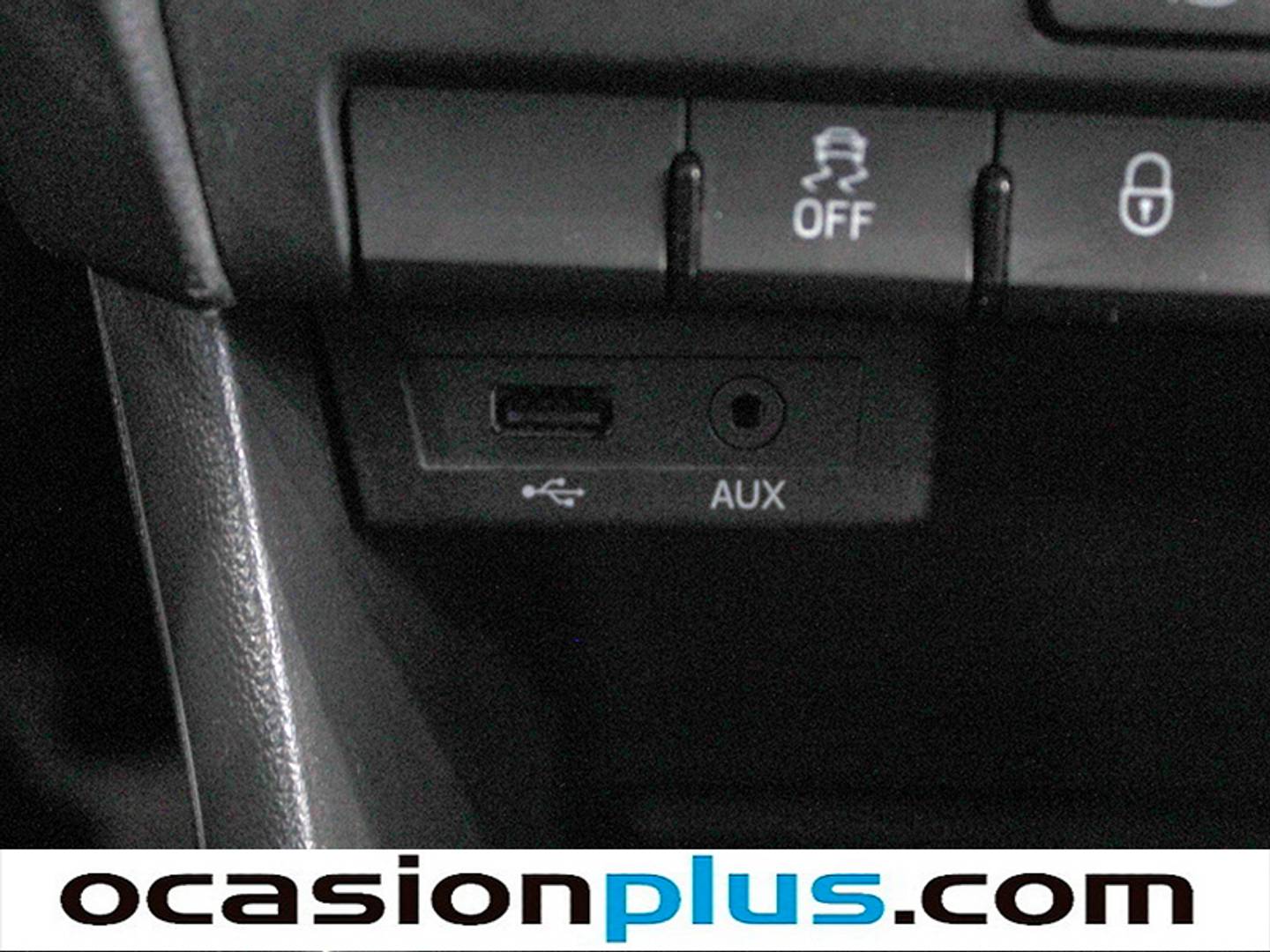 Foto Skoda Rapid Skoda Spaceback 1.6 TDI CR Ambition (105 CV)