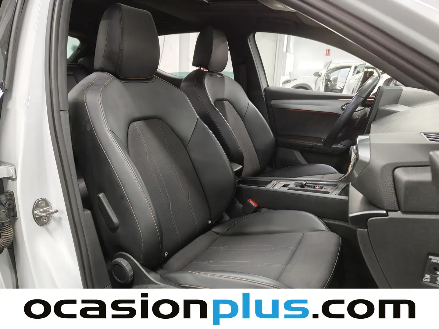 Foto Cupra León CUPRA León 1.5 eTSI DSG (150 CV)