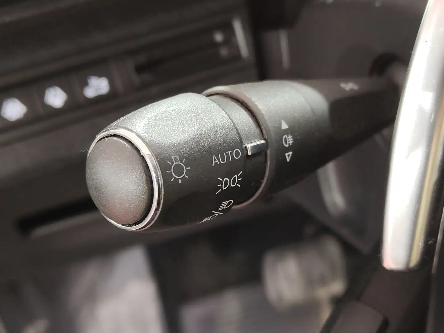 Foto Peugeot 3008 Peugeot 3008 BlueHDI 130 S&S Allure EAT8 (130 CV)