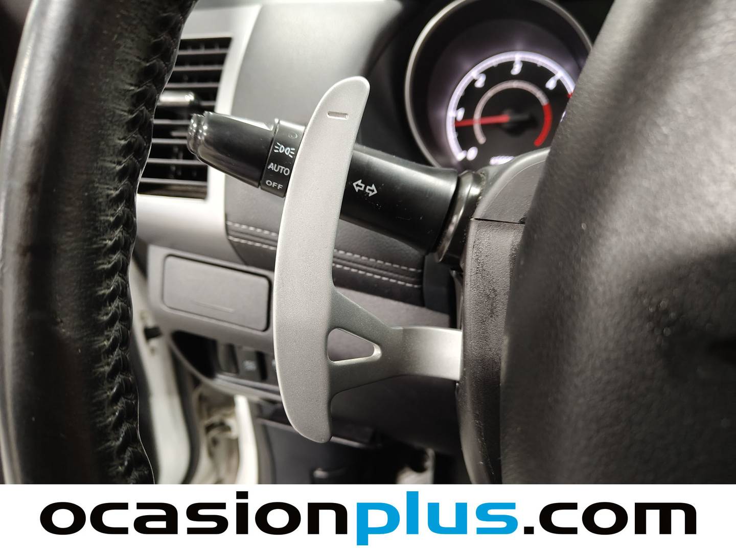 Foto Mitsubishi Outlander Mitsubishi Outlander 2.2 DI-D TC-SST Motion (156 CV) 7 Plazas