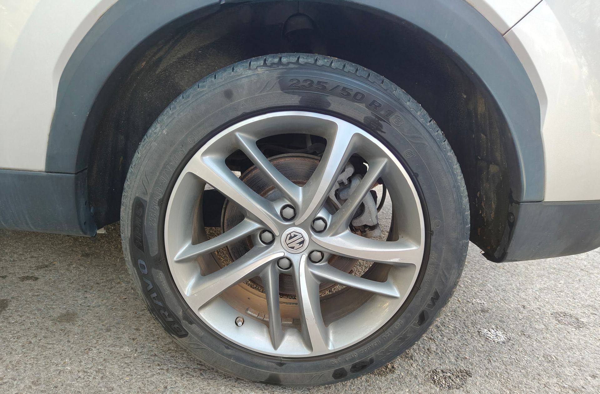 MG HS 1.5 Turbo GDI Luxury - foto 40