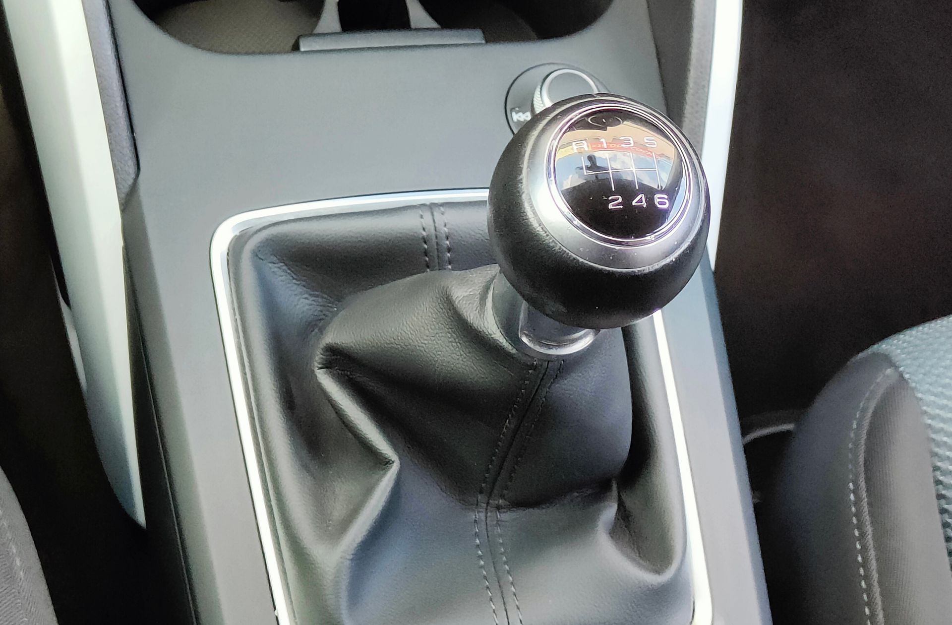 Audi Q2 Design 30 TFSI - foto 5