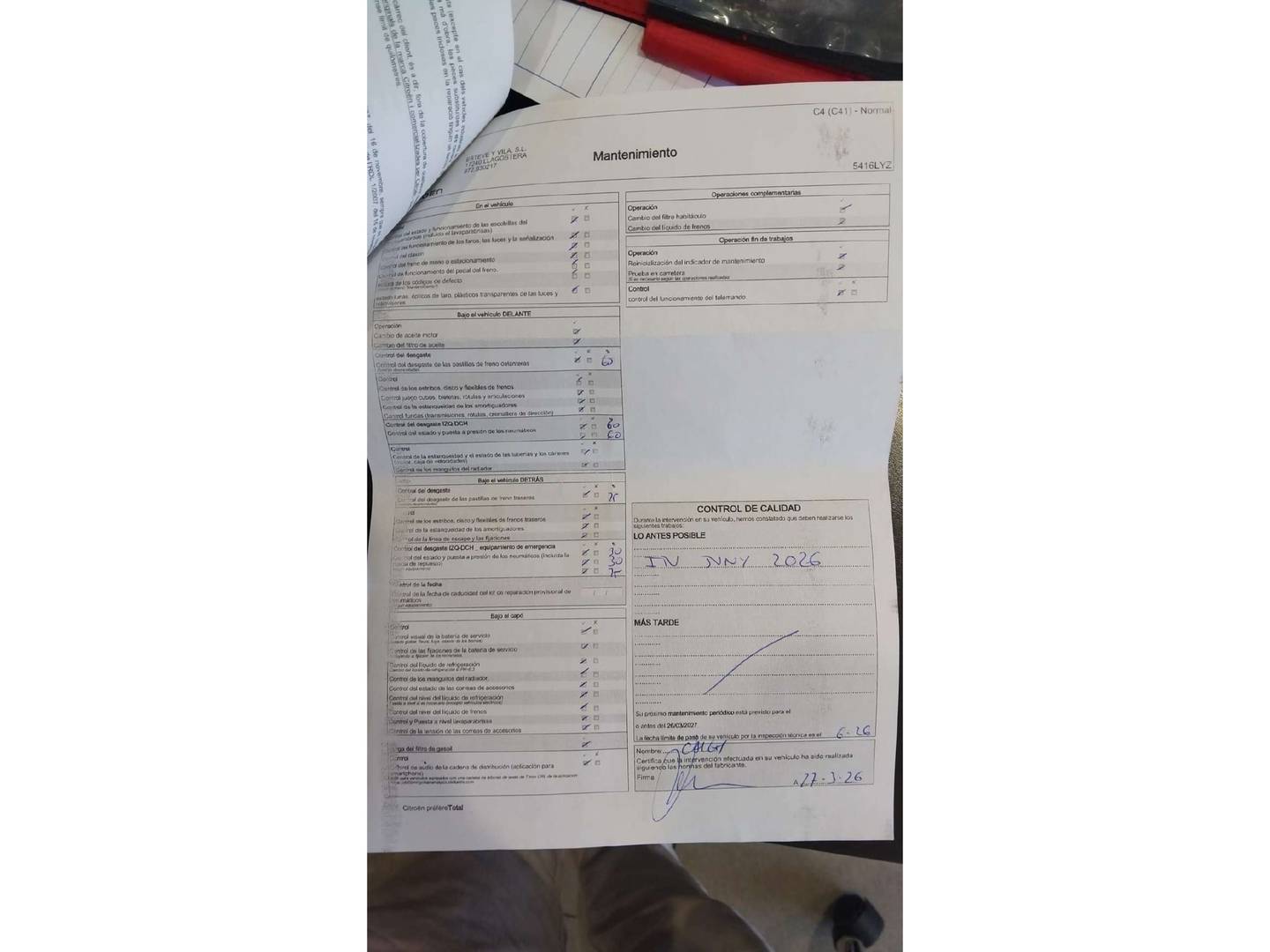 Foto del mantenimiento del Citroën C4 Citroën C4 BlueHDi 130 S&S Shine EAT8 (130 CV)