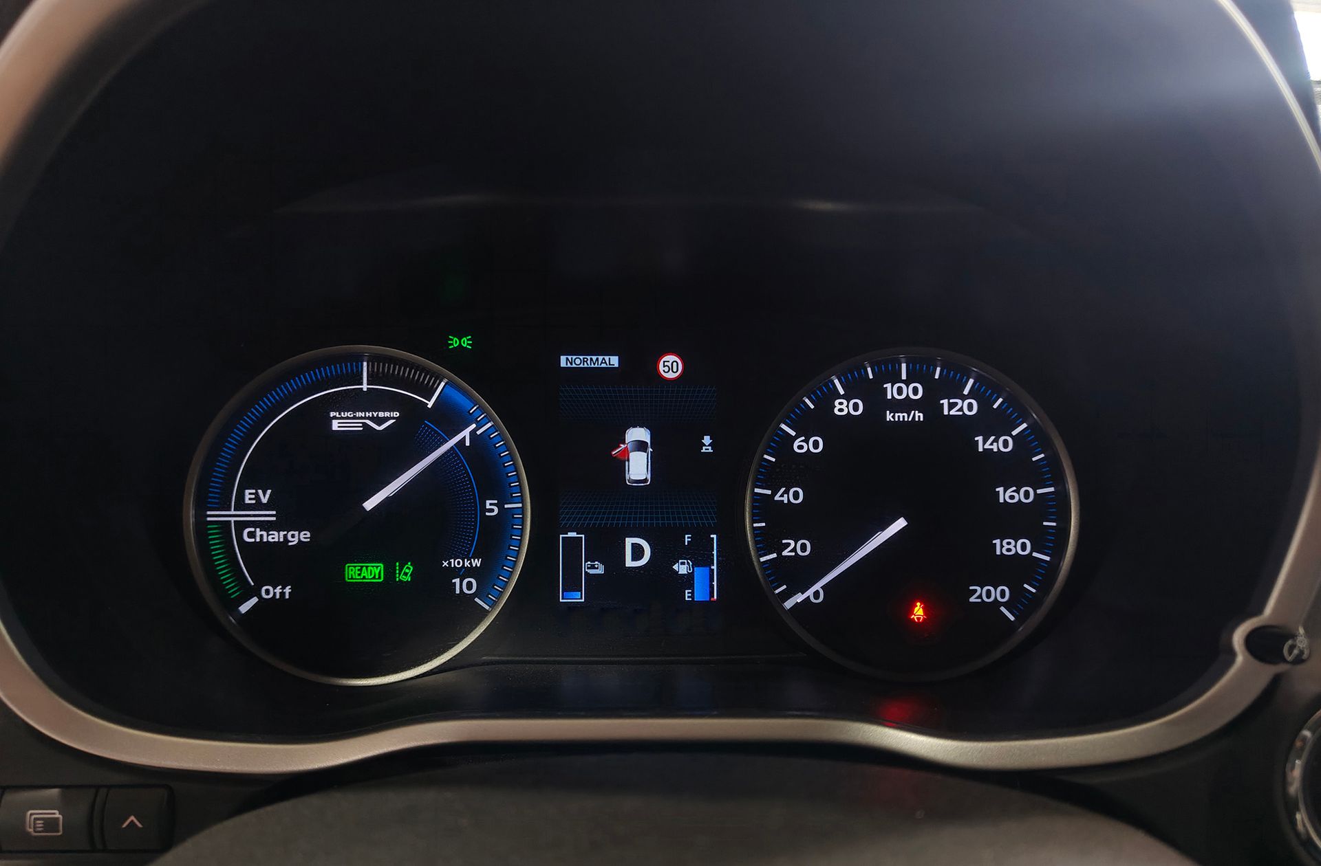 Mitsubishi Eclipse Cross 2.4 PHEV Kaiteki 4WD - foto 26