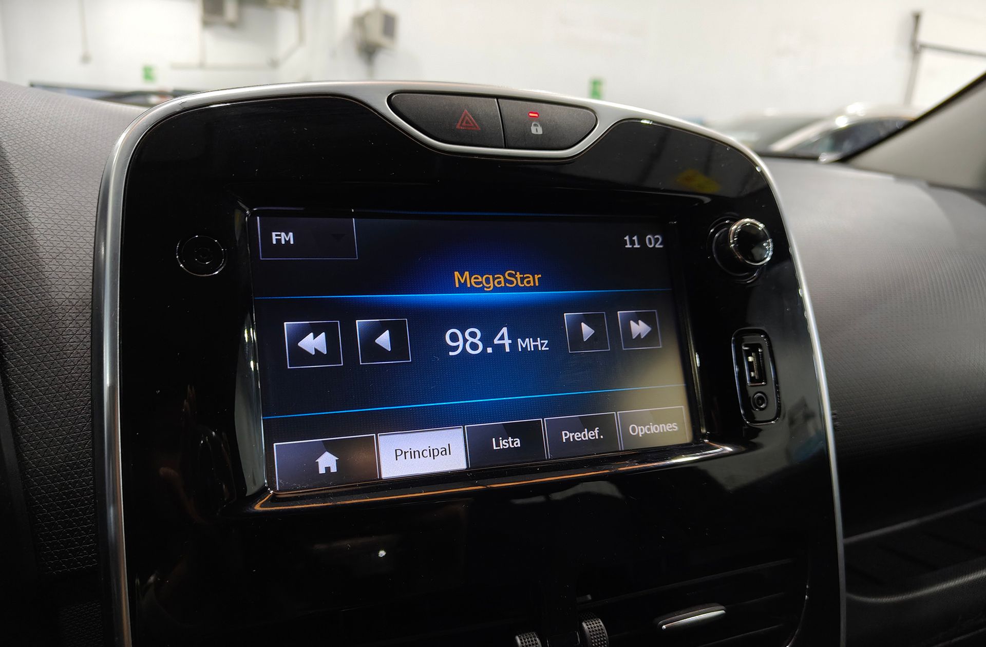 Renault Clio Expression 1.2 16v - foto 30