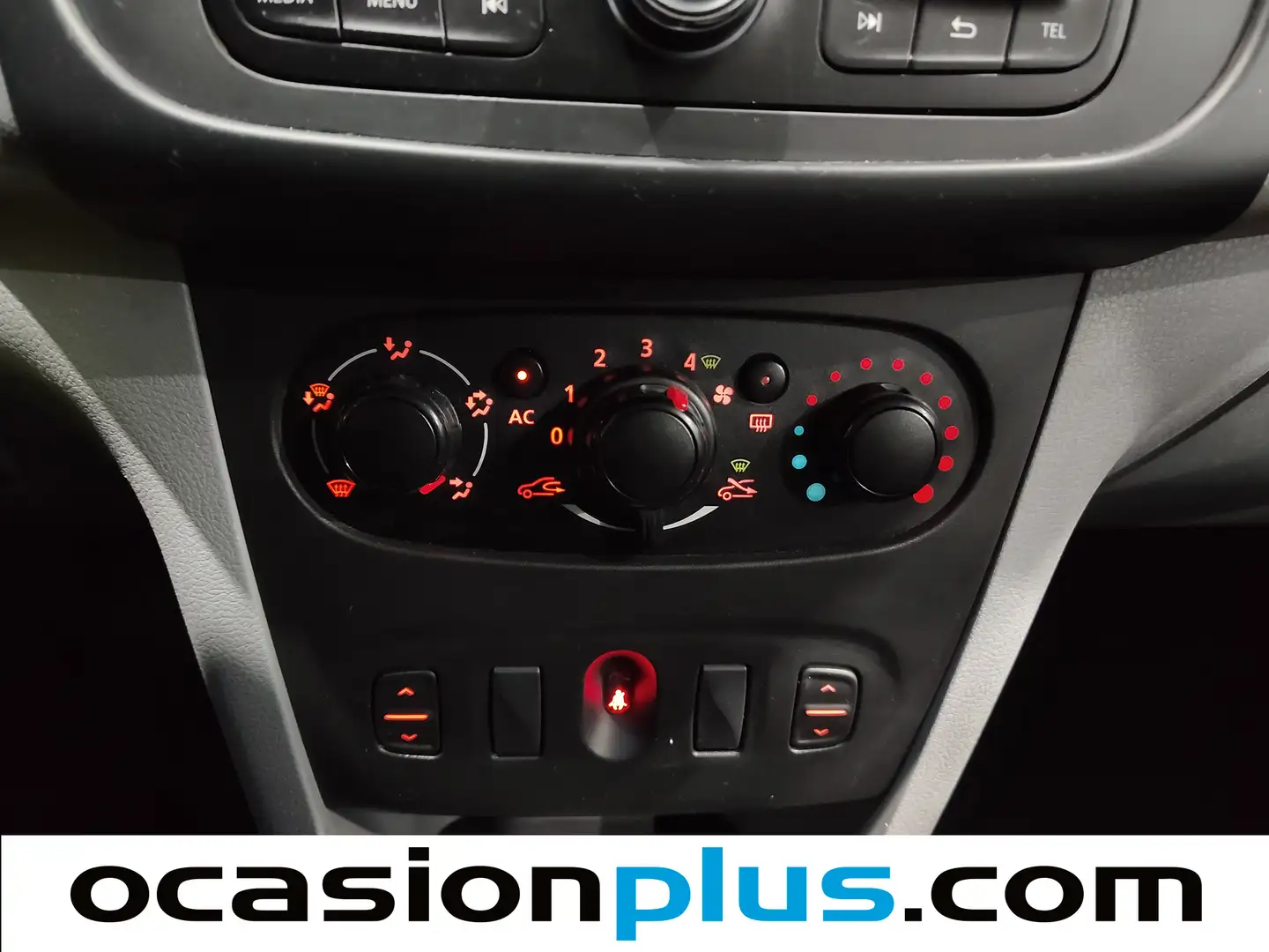 Foto Dacia Sandero Dacia Sandero 1.2 Ambiance (75 CV)