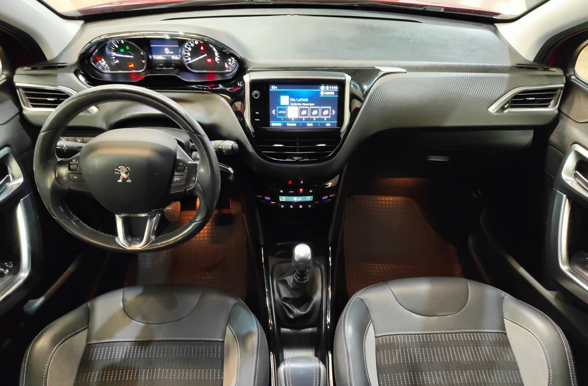Peugeot 2008 PureTech 130 Allure - foto 6