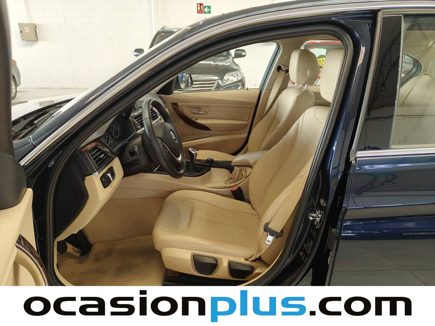 Foto asientos delanteros BMW Serie 3 BMW Serie 3 320d Luxury (184 CV)